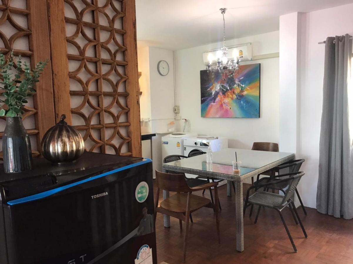 8Th House @ Center Of Chiangmai Old Town Apartment Chiang Mai Exterior foto